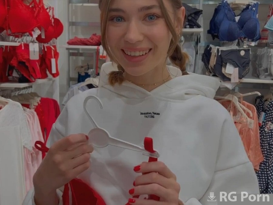 Anna Ralphs - Sex In The Fitting Room Of A Lingerie Store HD