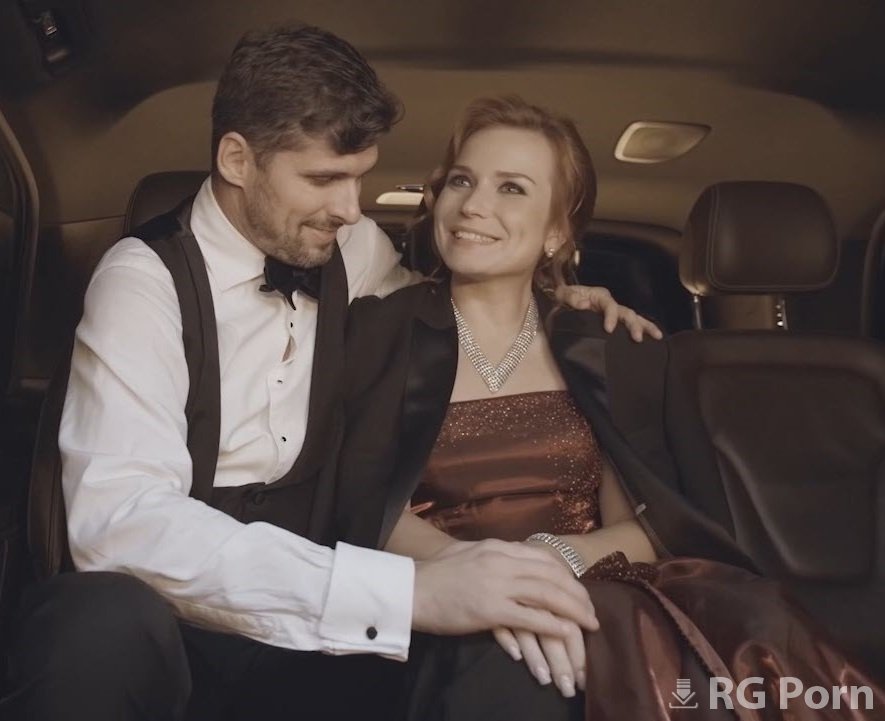 Clemence Audiard - Romantic Sex In A Limousine On The Way To The Opera FullHD