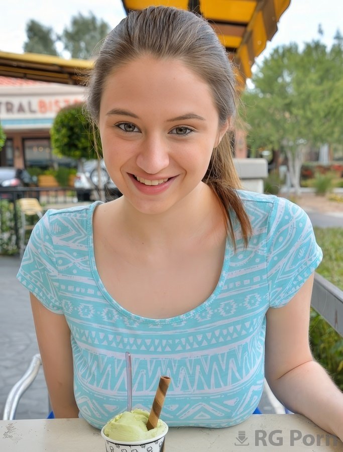 Elektra Rose - Hidden Camera In The House Captured Sex With This Cute Girl FullHD