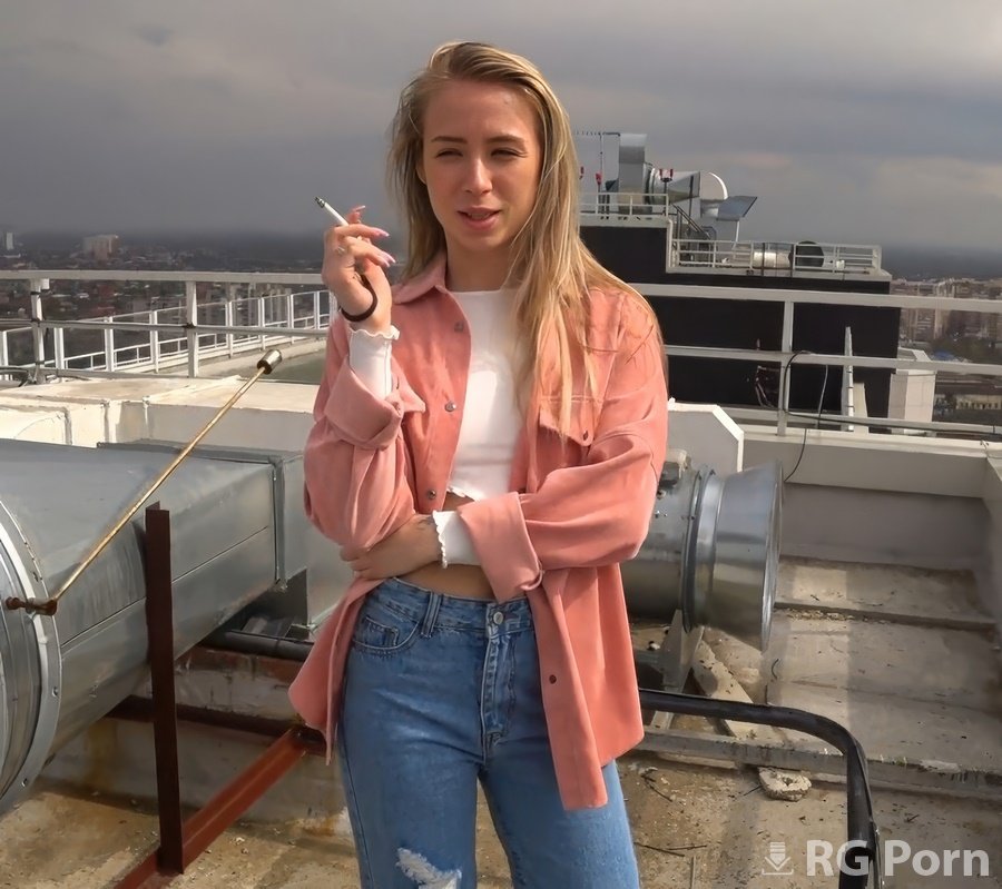 Leksa Biffer - Lustful Bitch Suck Cock On The Roof FullHD