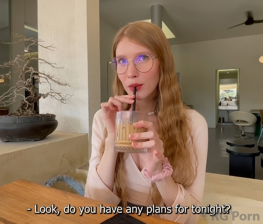 404HotFound - Picked Up A Beautiful Girl In A Cafe And Soon Fucked Her FullHD