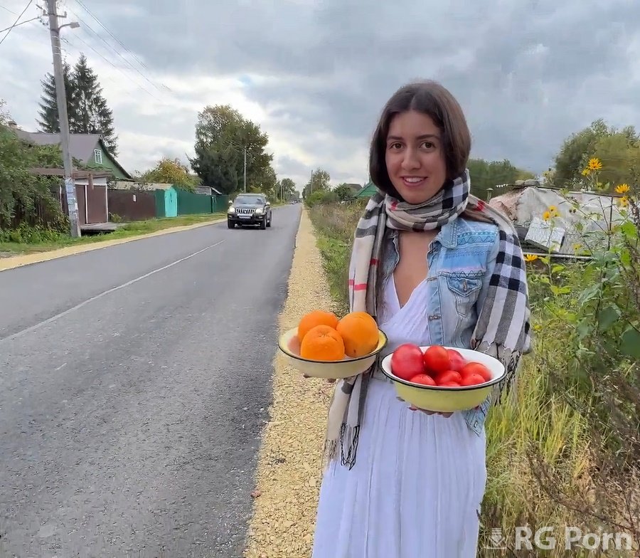 Katty West - Fucked a Village Girl In The Garden While Her Husband Was Not At Home FullHD