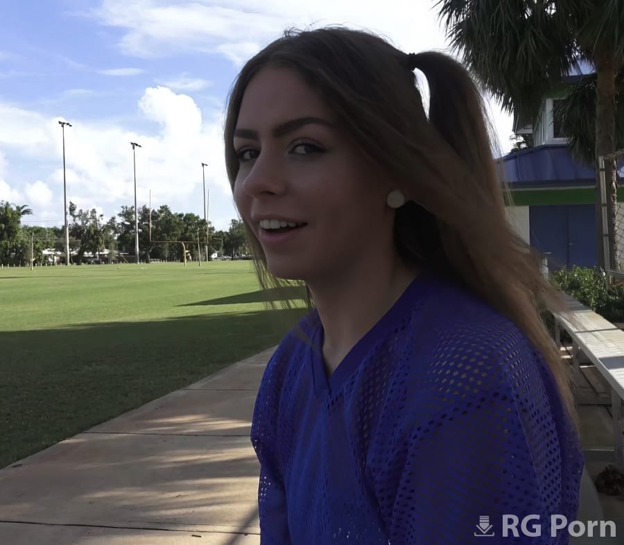 Alex Blake - Blackmails A Cute Student And Fucks Her In His Car FullHD