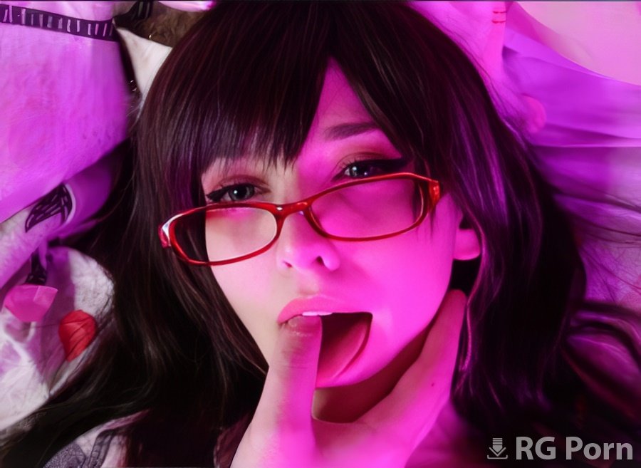 Enafox - Sex With A Beautiful Girl On V-day FullHD