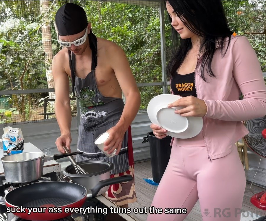 Alexa Mills - We Make Pancakes I Lick Her Pussy And Then We Have Wonderful Sex FullHD