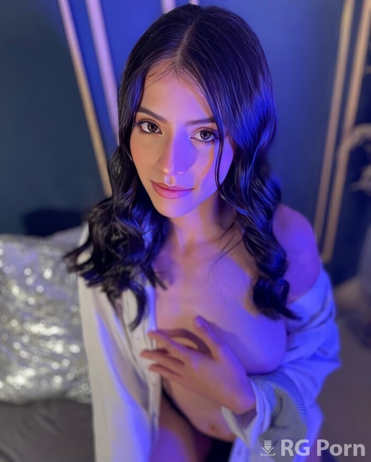 Palebabyy - A Young Girl Came To Her Friend For Sex FullHD