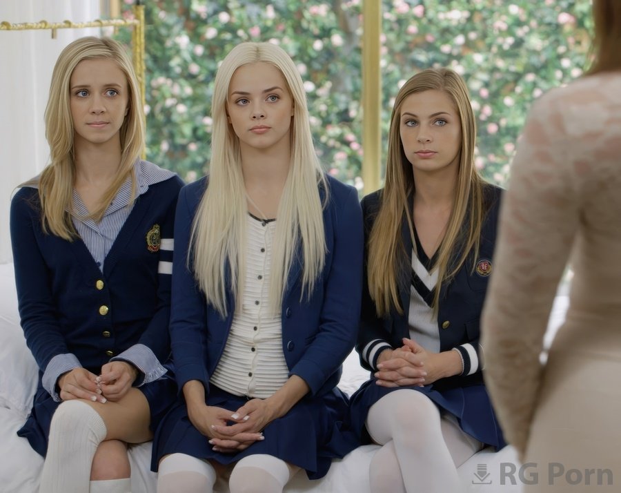 Elsa Jean, Rachel James, Sydney Cole - Three Decent Students From A Prestigious University Want Debauchery And Fucking With A Big Dick FullHD