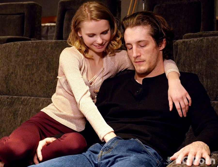 Catarina Petrov - Passion Sex In Cinema FullHD