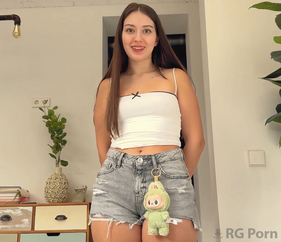 Sugary Kitty - Stepsis Give Me Her Pussy For Labubu FullHD