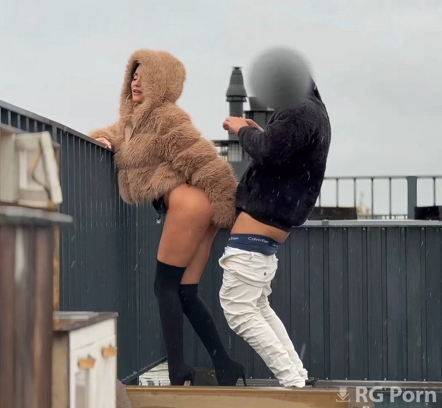 Angela Doll - Sex on a rooftop in Amsterdam 1080p FullHD