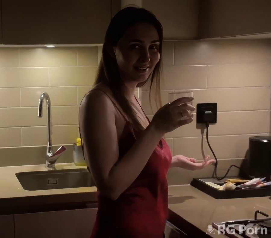 Alina Rai - The Stepson Met His Stepmother In The Kitchen At Night And Had Sex With Her 1080p FullHD