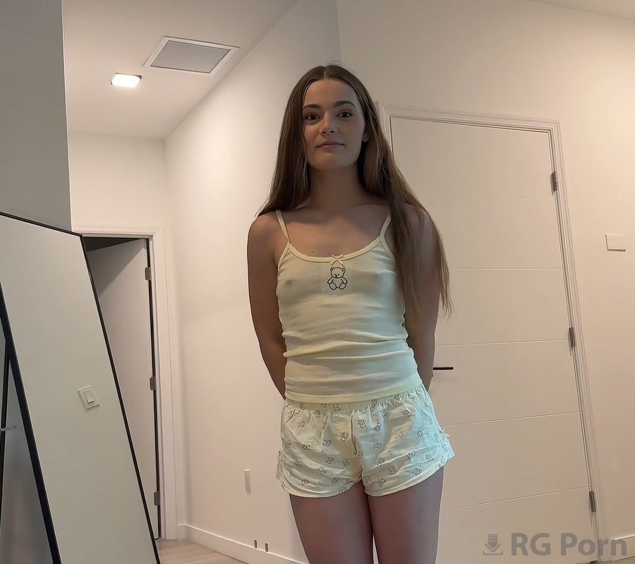 Juniper Ren - Sharing A Bed With My Skinny Stepsis 1080p FullHD