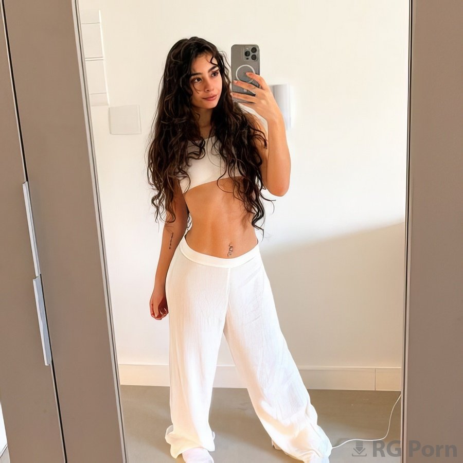 Nany Palacio - Gets Her Asshole Stretched At First Time 720p HD