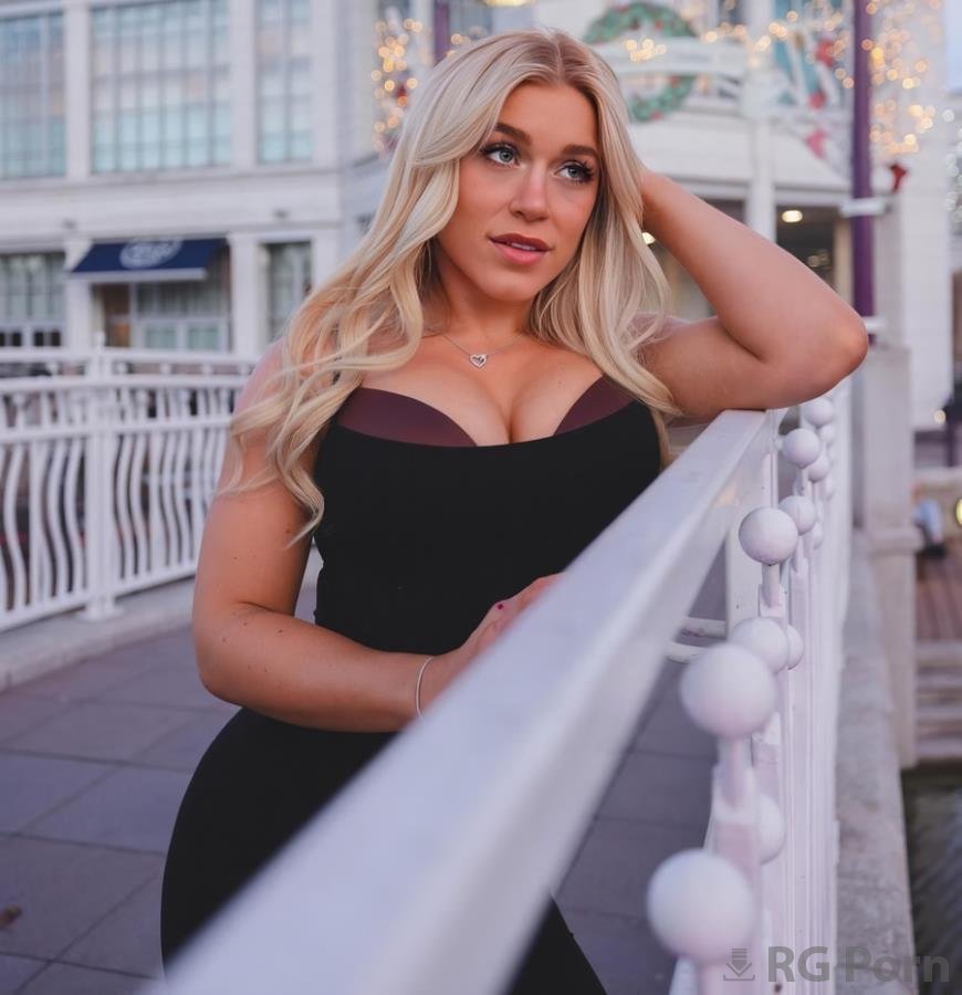 Elle Brooke - Sexy British Babe On Date With BBC 1080p FullHD