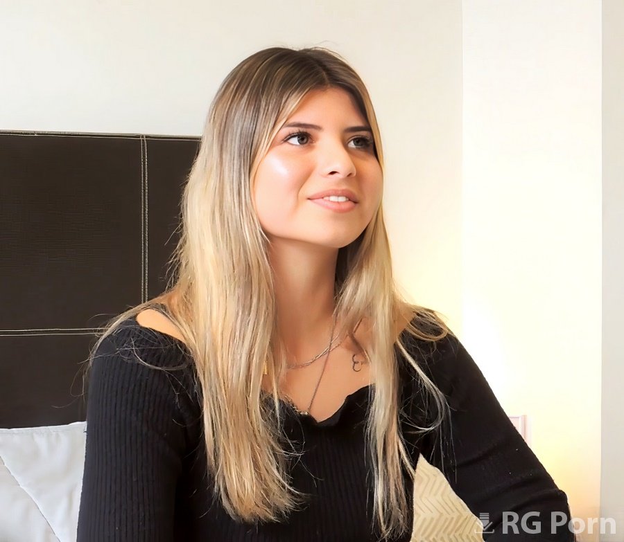 Agustina - Latina Girl From Buenos Aires On Porn Casting 1080p FullHD