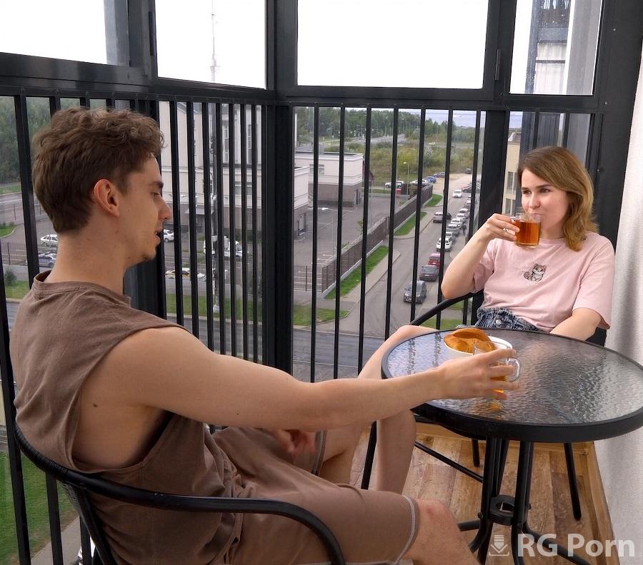 Iris Murai - Russian Friends Played Strip Cards 1080p FullHD