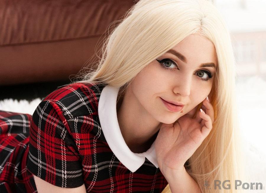Sia Siberia - Shy Tender Girl Tries Anal for the First Time and Can't Believe How Good It Feels 2160p UltraHD/4K