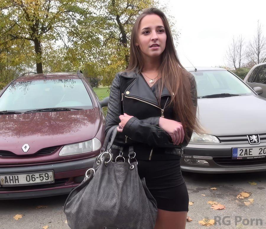 Amirah Adara - Slim Brunette Gets Picked Up and Fucked in a Van 1080p FullHD