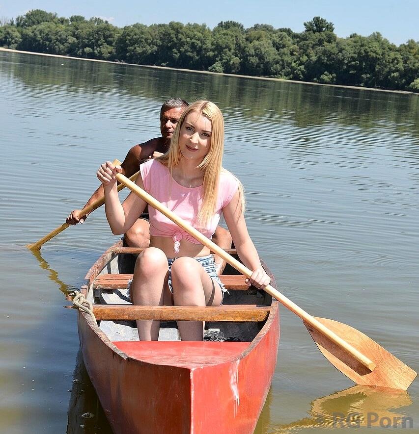 Amaris - The Grea Sex On The Lake 1080p FullHD