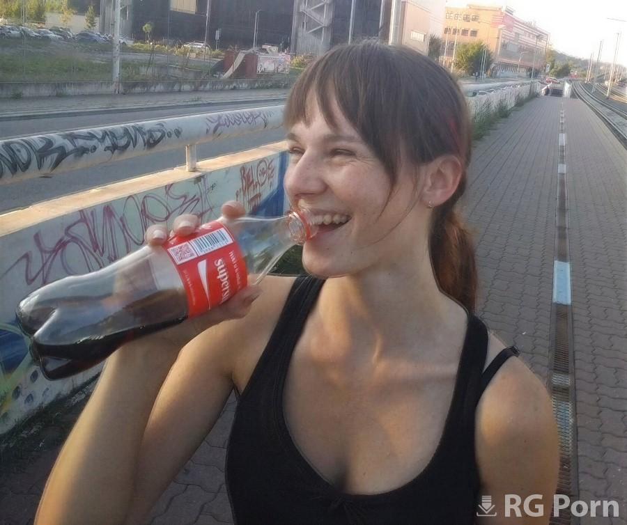 Veronika - Picked Up a Czech Girl and Fucked Her 720p HD